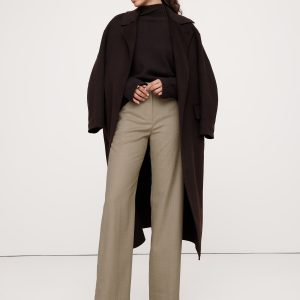 High-Rise Modern Straight Lightweight Wool Flannel Pant