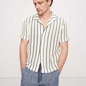 Standard-Fit Jacquard Stripe Resort Shirt