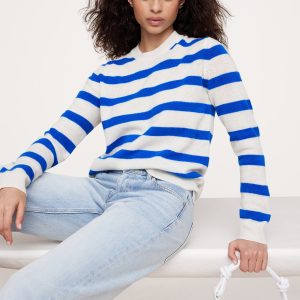 Lightweight Cashmere Crew-Neck Sweater